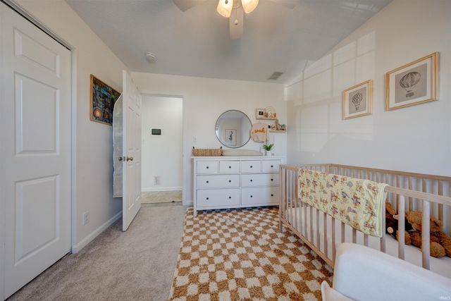 12515 Rolling Meadows Drive, Evansville, IN 47725