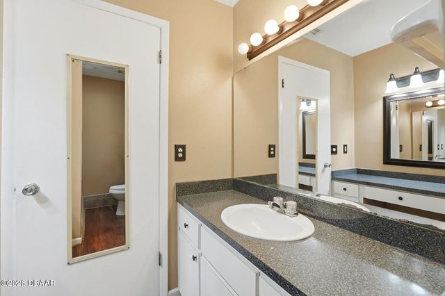 903 W Millard Court, Daytona Beach, FL 32117