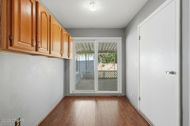 903 W Millard Court, Daytona Beach, FL 32117