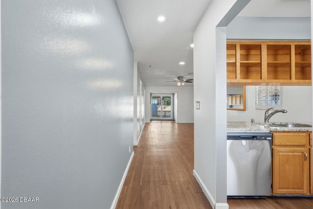 903 W Millard Court, Daytona Beach, FL 32117