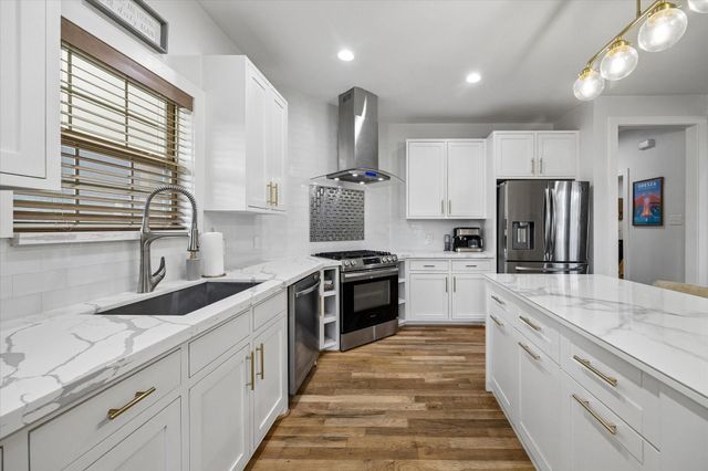 7149 Avenue K, Houston, TX 77011