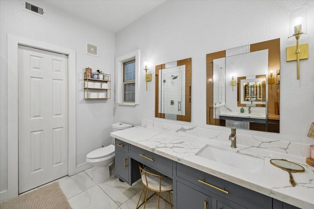 7149 Avenue K, Houston, TX 77011