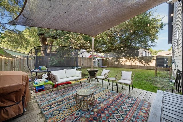 7149 Avenue K, Houston, TX 77011