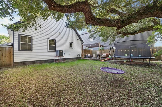 7149 Avenue K, Houston, TX 77011