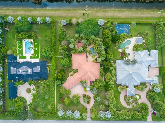 16740 Berkshire Ct, Southwest Ranches, FL 33331