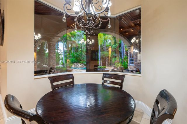 16740 Berkshire Ct, Southwest Ranches, FL 33331