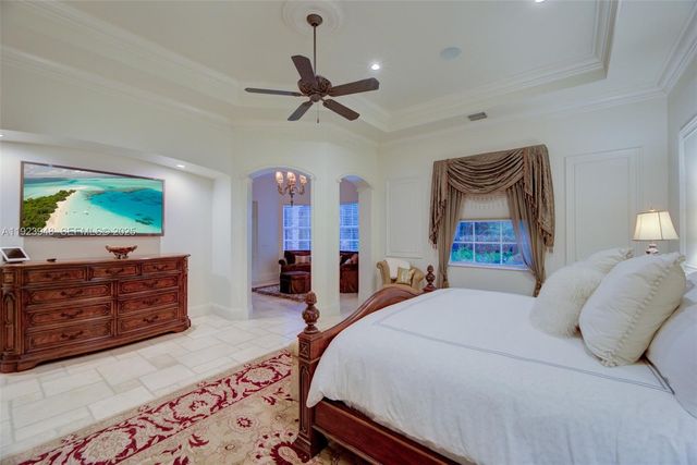 16740 Berkshire Ct, Southwest Ranches, FL 33331