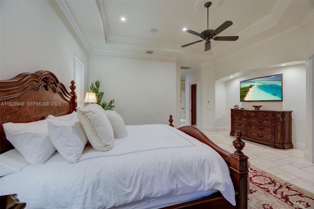 16740 Berkshire Ct, Southwest Ranches, FL 33331