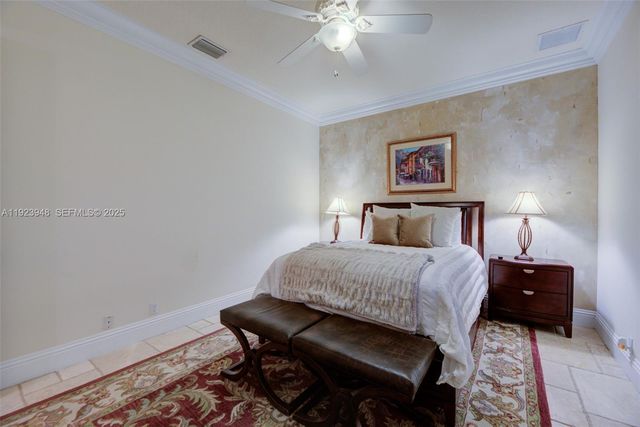 16740 Berkshire Ct, Southwest Ranches, FL 33331