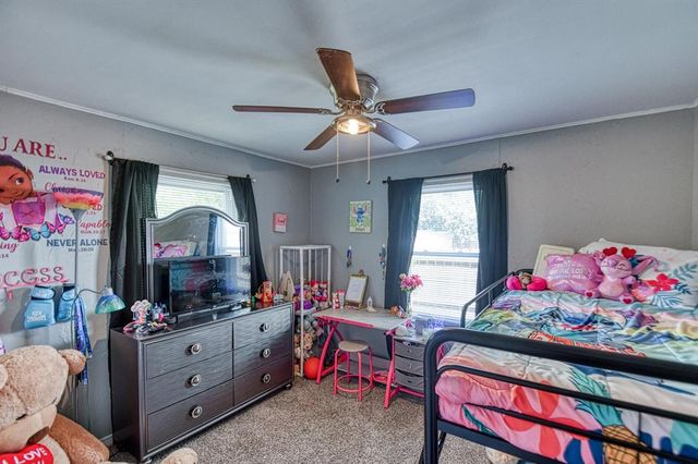 1405 NW Sheffield Road, The Village, OK 73120