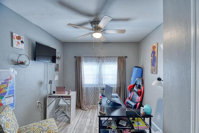 1405 NW Sheffield Road, The Village, OK 73120