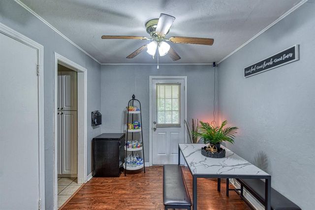 1405 NW Sheffield Road, The Village, OK 73120