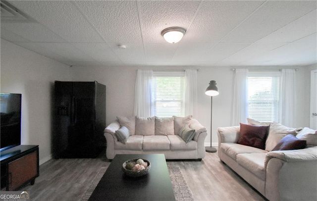2304 Boardwalk, Marietta, GA 30066