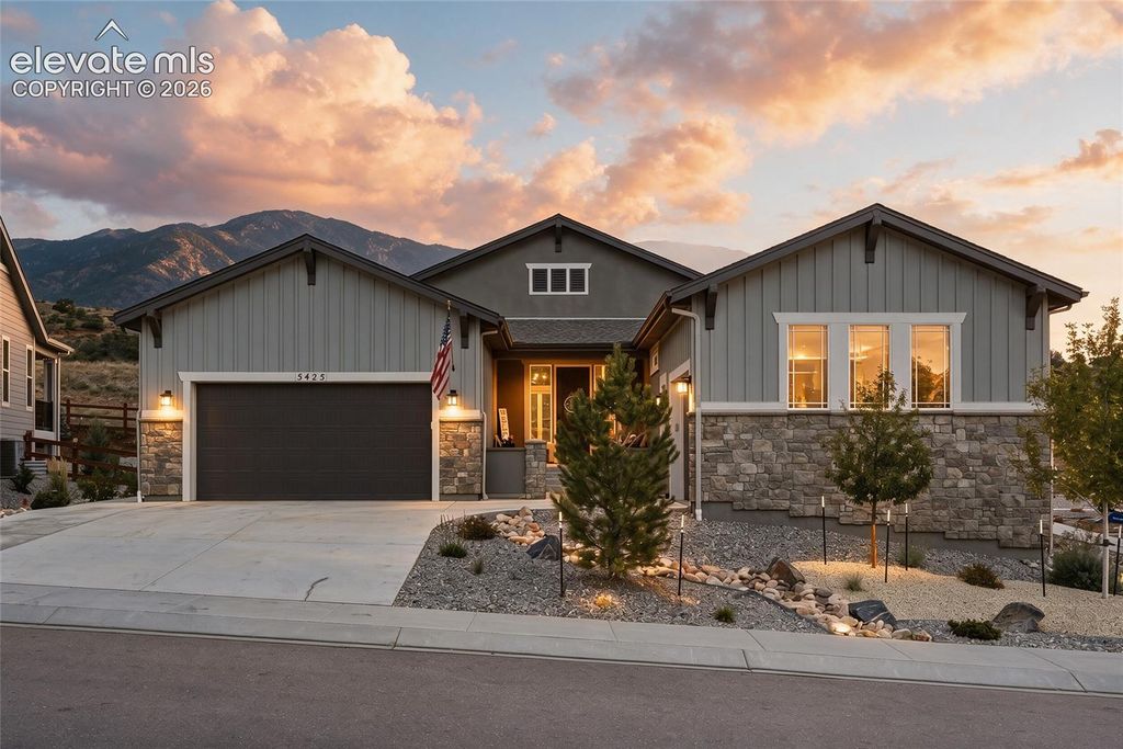 5425 Mesa Top Drive, Monument, CO 80132