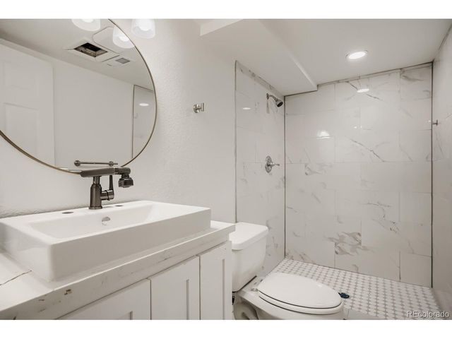 961 E 83rd Pl, Denver, CO 80229