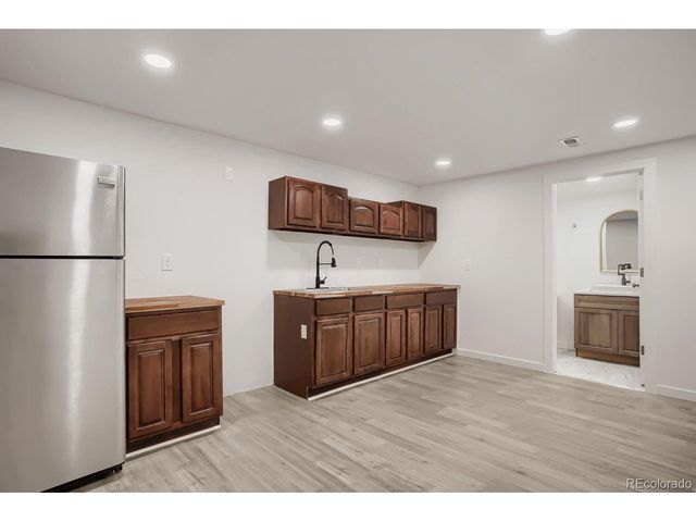 961 E 83rd Pl, Denver, CO 80229