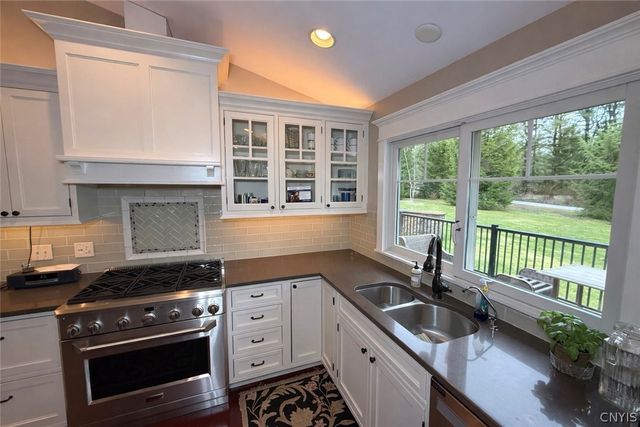 4515 Ridge Road, Cazenovia, NY 13035