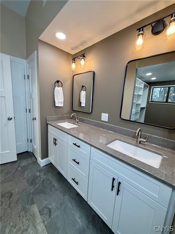 4515 Ridge Road, Cazenovia, NY 13035