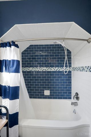 14 Santa Fe Road, Middletown, OH 45042