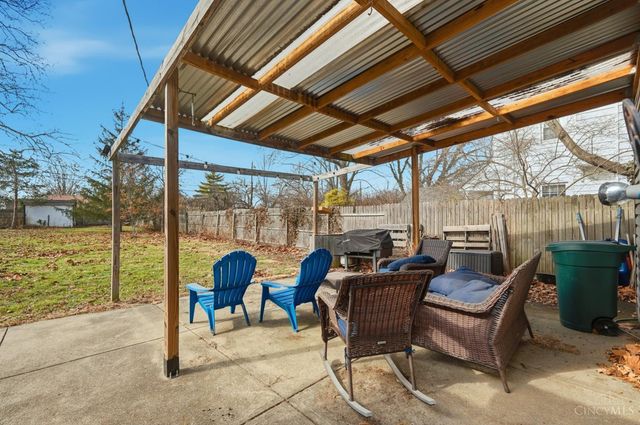 14 Santa Fe Road, Middletown, OH 45042