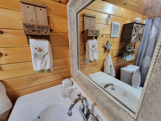 220 Old Eagle Tunnel Road, Glencoe, KY 41046
