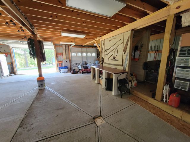 220 Old Eagle Tunnel Road, Glencoe, KY 41046
