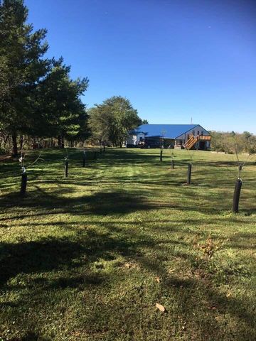 220 Old Eagle Tunnel Road, Glencoe, KY 41046