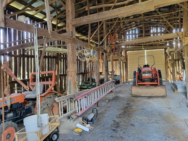 220 Old Eagle Tunnel Road, Glencoe, KY 41046