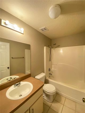 82 DOGWOOD DRIVE CIRCLE, Ocala, FL 34472