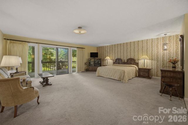 2718 Arden Drive, Lenoir, NC 28645