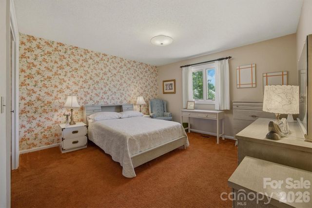 2718 Arden Drive, Lenoir, NC 28645