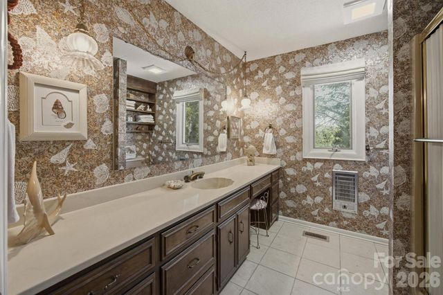 2718 Arden Drive, Lenoir, NC 28645