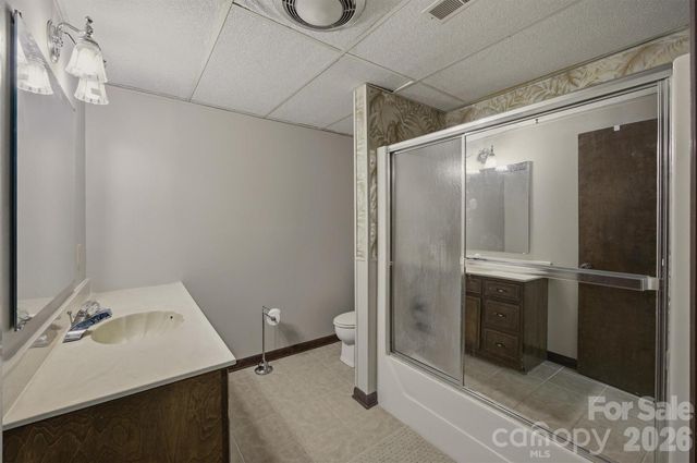 2718 Arden Drive, Lenoir, NC 28645