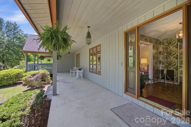 2718 Arden Drive, Lenoir, NC 28645
