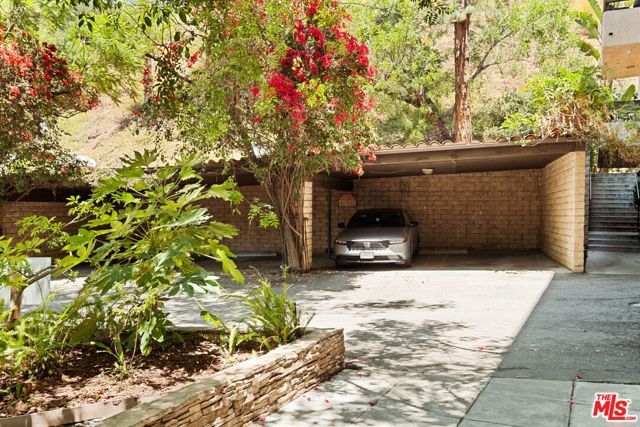 2700 Cahuenga Boulevard 4303, Los Angeles, CA 90068