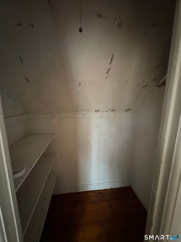 110 Cedar Street, Norwich, CT 06360