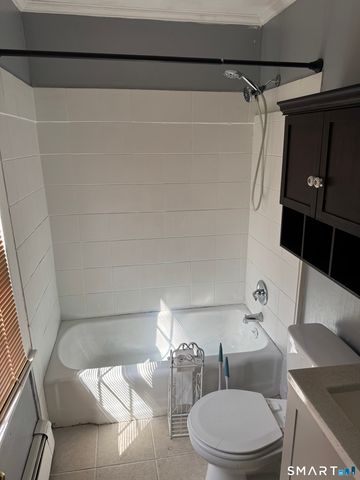 110 Cedar Street, Norwich, CT 06360