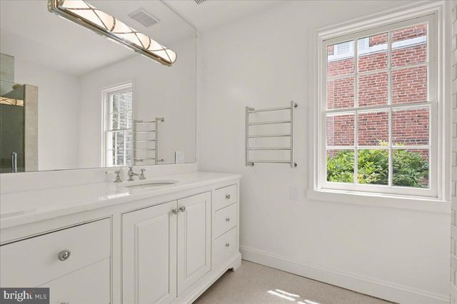 3019 N ST NW, Washington, DC 20007