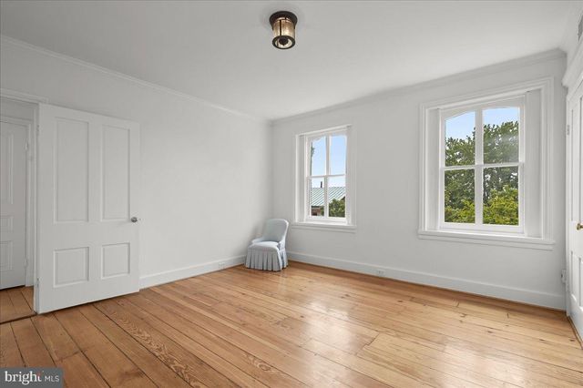 3019 N ST NW, Washington, DC 20007