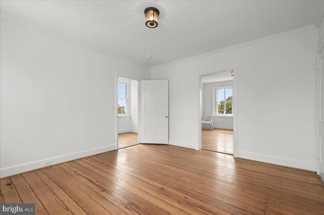 3019 N ST NW, Washington, DC 20007