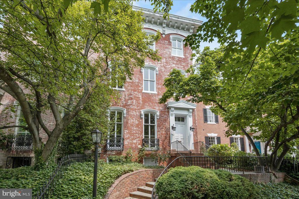 3019 N ST NW, Washington, DC 20007