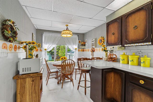 1568 Campau Avenue, Port Huron, MI 48060