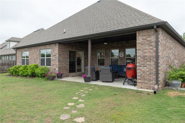 1151 Hope Street, Centerton, AR 72719