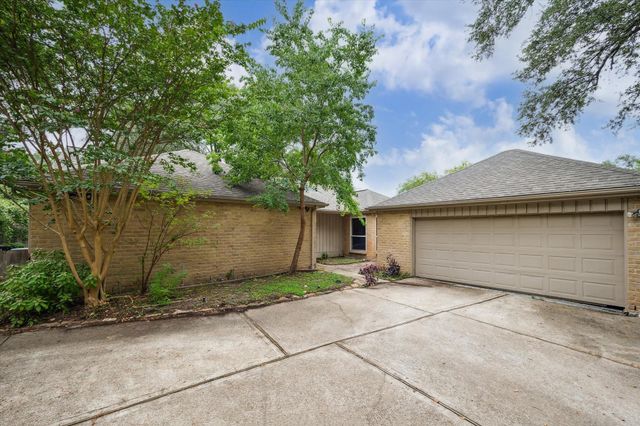 1706 Cherry Bend Drive, Houston, TX 77077