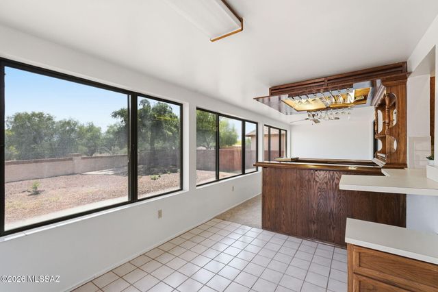 174 E Camino De Diana, Green Valley, AZ 85614