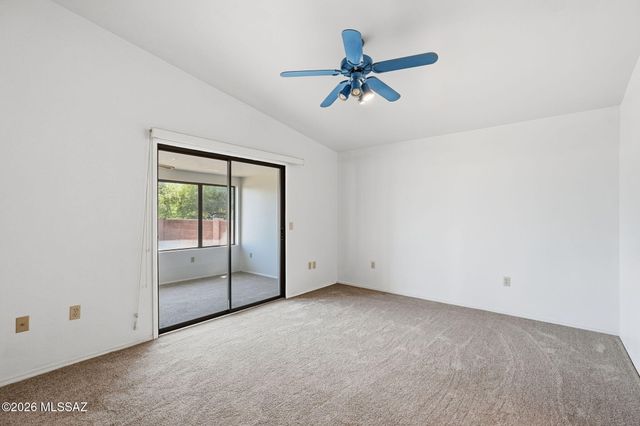 174 E Camino De Diana, Green Valley, AZ 85614