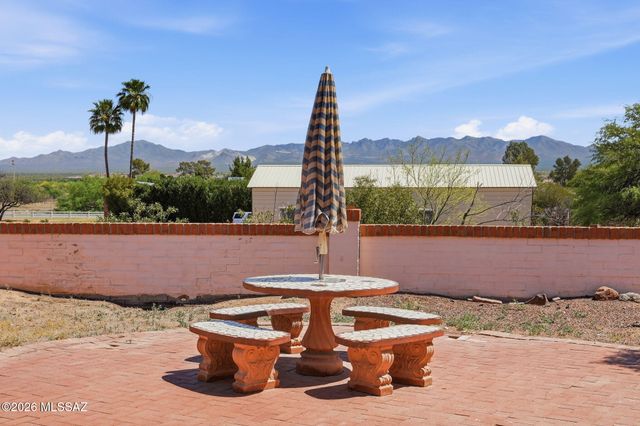 174 E Camino De Diana, Green Valley, AZ 85614