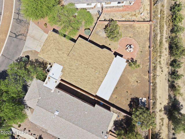 174 E Camino De Diana, Green Valley, AZ 85614