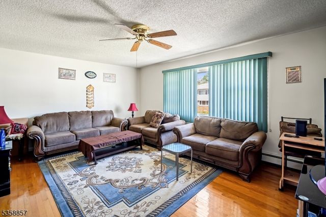 46 Mary Ave, Woodland Park, NJ 07424