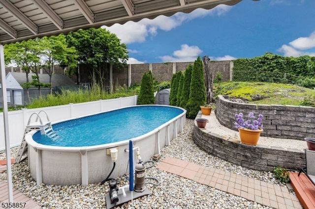 46 Mary Ave, Woodland Park, NJ 07424